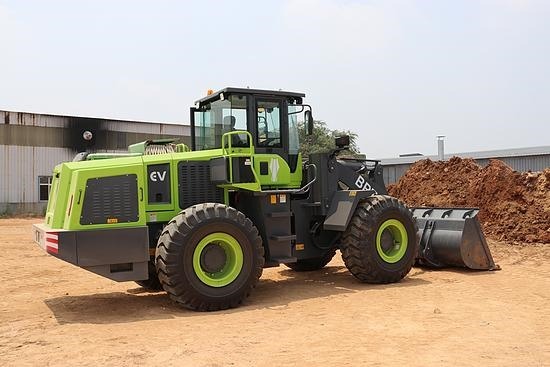 2024年2月装载机国内销量2763台，同比下降50.4%(图2)