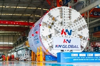 中铁装备出口韩国8.98m大直径泥水平衡盾构机下线(图2)