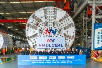 中铁装备出口韩国8.98m大直径泥水平衡盾构机下线(图1)