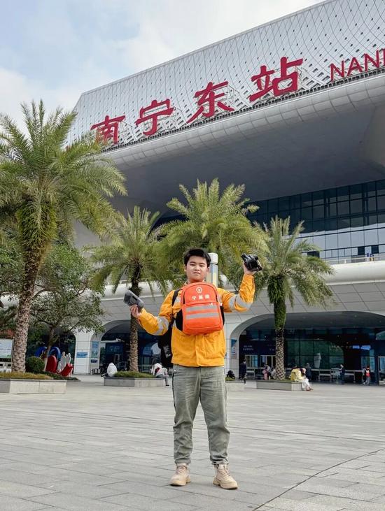 2025年，你打卡次数最多的车站是——(图3)