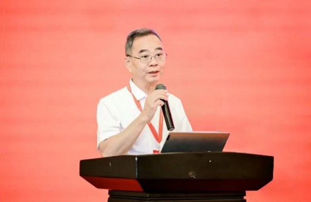 中国混凝土与水泥制品协会执行会长吴文贵详解数智化发展路线图(图1)