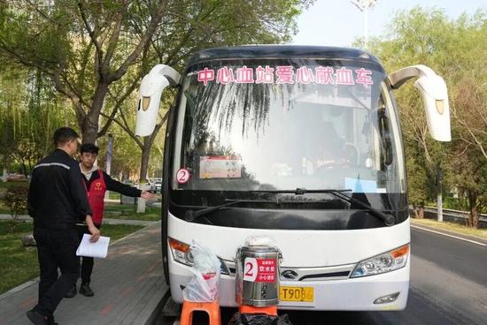 藏在塑料瓶里的温暖(图7)