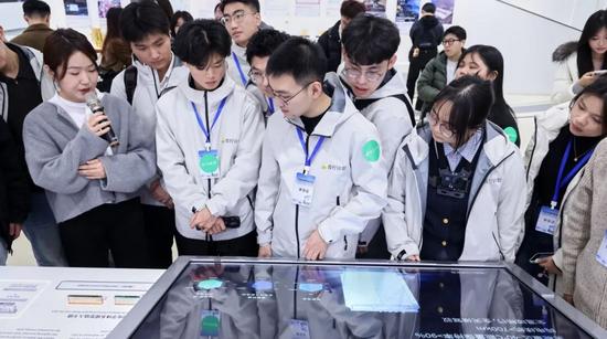 目标100所！宁德时代青柠计划启动(图2)