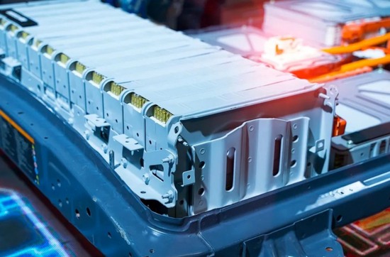 宁德时代又申请固态电池专利！前路漫漫！2027年有望实现小批(图2)