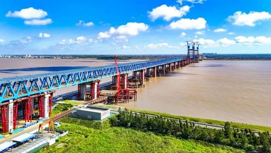 中铁大桥局7项工程和技术荣获2025年度中国中铁绿色环保奖项(图6)